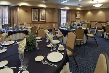 هتل Hilton Garden Inn Phoenix Airport