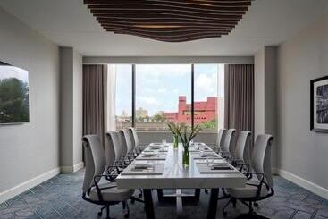 هتل Intercontinental San Antonio Riverwalk, An Ihg