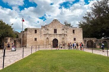 هتل Intercontinental San Antonio Riverwalk, An Ihg