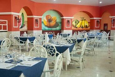 استراحتگاه Sirenis Tropical Varadero