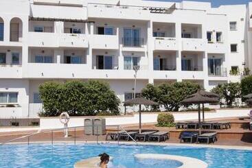 هتل Ohtels Cabogata