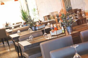 Hotel Ohtels Les Oliveres