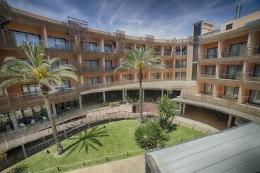 Hotel Ohtels Les Oliveres