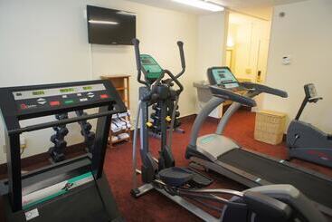 هتل Quality Inn & Suites Raleigh Durham Airport