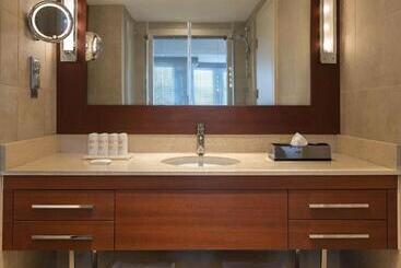 هتل Radisson Blu Bosphorus