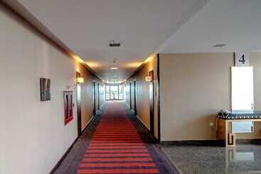 هتل Ramada Chennai Egmore