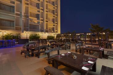 هتل Ramada Chennai Egmore
