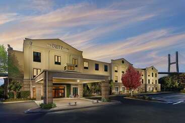 هتل The Bluff Savannah Historic, Tapestry Collection By Hilton