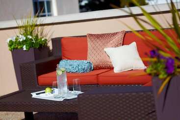 هتل The Lindy Renaissance Charleston