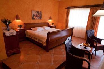 בית מלון כפרי Villa Lehmi