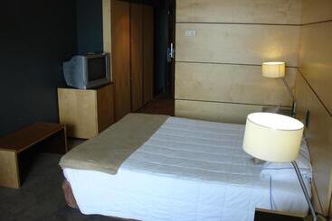 هتل Vip Executive Azores