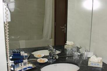 هتل Vip Executive Azores