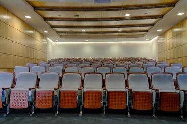 هتل Vip Executive Azores