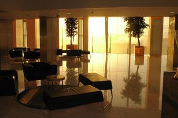 هتل Vip Executive Azores