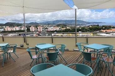 هتل Vip Executive Azores