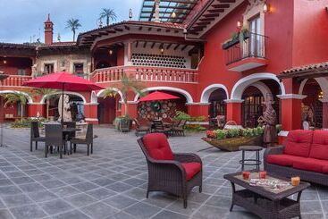 هتل Boutique Casa Colorada