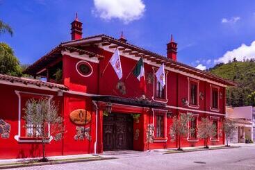هتل Boutique Casa Colorada