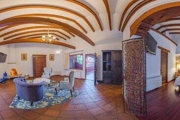 هتل Boutique Casa Colorada