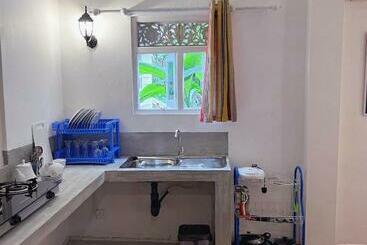 هتل Kanada House Unawatuna