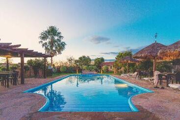 هتل La Villa Chiquitana