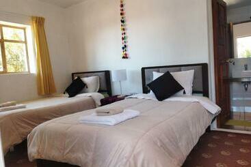 هاستل Amantani Pachatata Lodge
