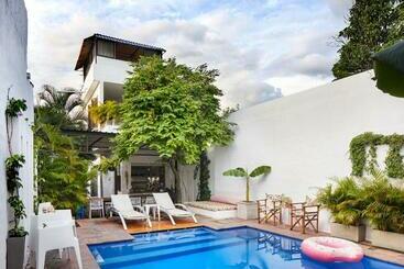 تختخواب و صبحانه Casa Amberes