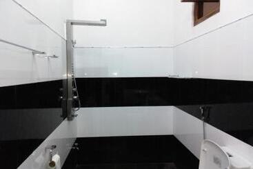 تختخواب و صبحانه Jade Green Rest Inn