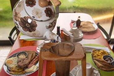 Nafre House B&b Monteverde