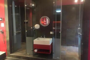 Fahrenheit Hotels & Resorts
