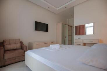 هتل Black Sea Riviera