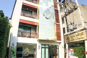 酒店 De Sripoom  Sha Extra Plus