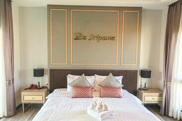 فندق De Sripoom  Sha Extra Plus