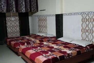 هتل Goroomgo Jagannath Lodge Puri