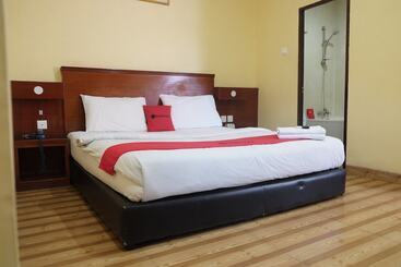 호텔 Reddoorz Plus Near Dc Mall Batam