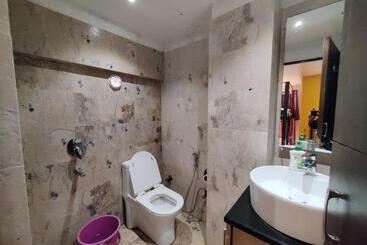 Joey S Hostel Agra