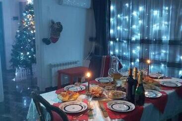 پانسیون Guest House Royal Comfort With Terrace
