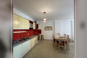 پانسیون Neo Apartments
