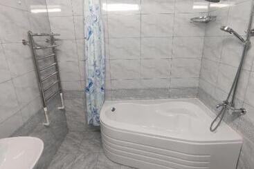 پانسیون Khiva Tosh Darvoza & Trip Service