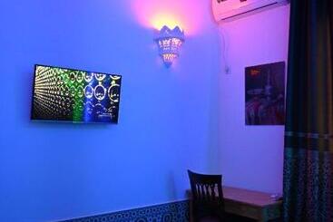 پانسیون Khiva Tosh Darvoza & Trip Service