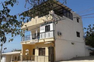 هاستل Hostal Casa Yhoanny