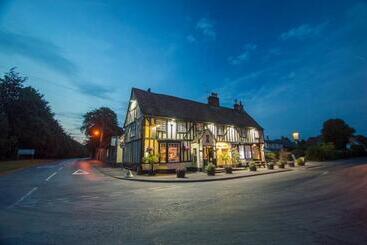 هاستل The Bell Inn