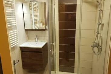 B&b Bazeni