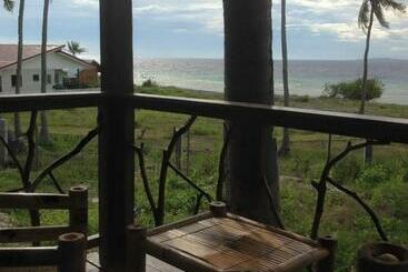 تختخواب و صبحانه Liwayway Sa Bohol Pamilacan Resort