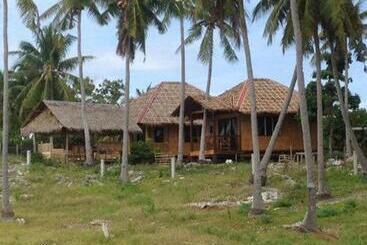 تختخواب و صبحانه Liwayway Sa Bohol Pamilacan Resort
