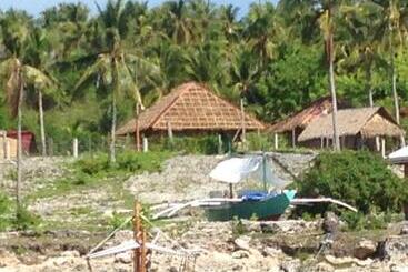 تختخواب و صبحانه Liwayway Sa Bohol Pamilacan Resort