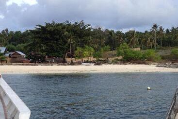 تختخواب و صبحانه Liwayway Sa Bohol Pamilacan Resort