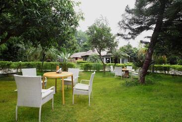 Click Resort Corbett Tiger Den