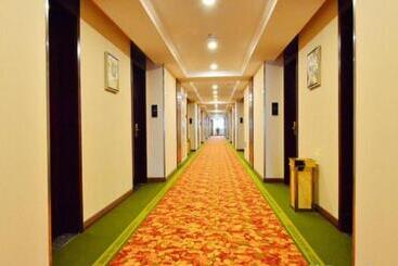 هتل Greentree Inn Jiangsu Wuxi Xidong Xincheng Business