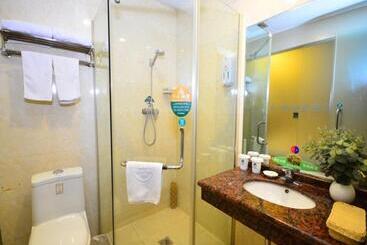 هتل Greentree Inn Jiangsu Xuzhou Yunlong District West Gate Of Yunlong Public Park Express