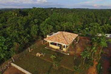 هتل The Horizon Hill Top Villa
